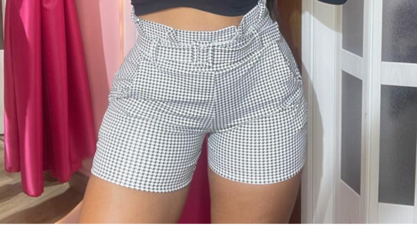 short-hebilla